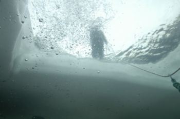 Immersione sotto il ghiaccio, St.Moritz 2004 by Gazzaroli Claudio 